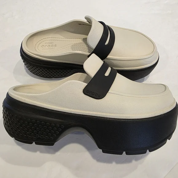 Crocs Stomp Loafers in the 'Linen Black' Women's Size 7 (Mens 5) Penny Loafer - Picture 3 of 17